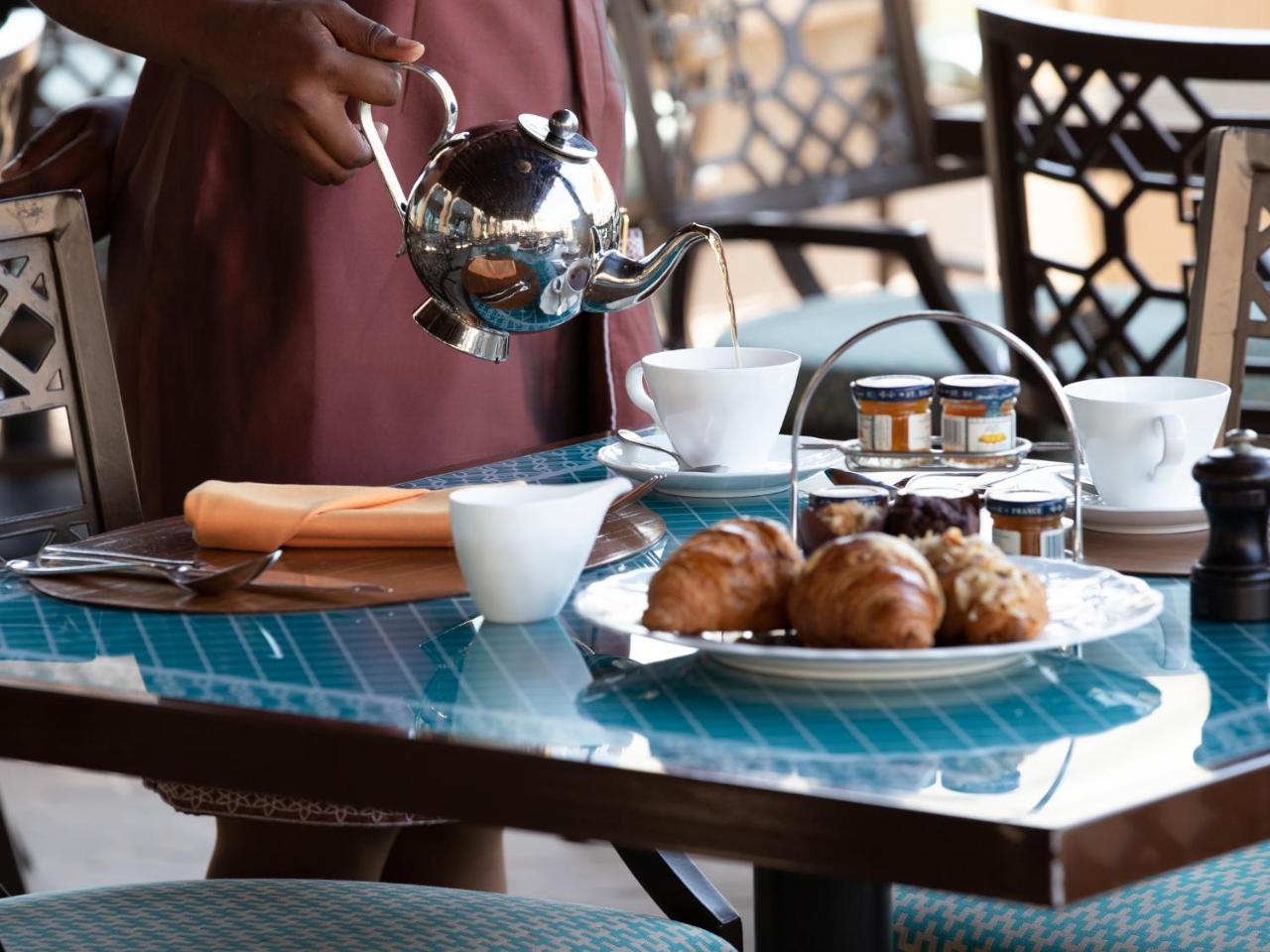 Курортный комплекс Jumeirah Mina Al Salam 5*